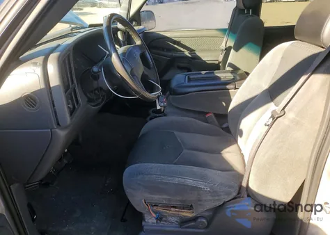 2004 Chevrolet Avalanche C1500 from USA, damaged, VIN 3GNEC12T54G315962